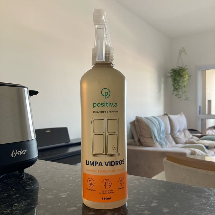 review photo of Positiv.a Limpa vidros shared by @marimatos on 12 Jun 2022 - review