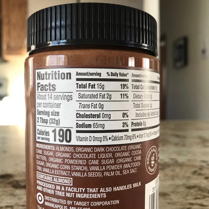photo of Good & Gather Dark Chocolate Creamy Almond Butter shared by @dianna on  24 Nov 2020 - review