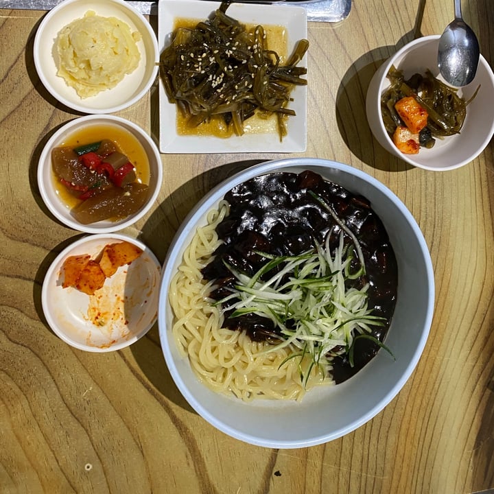 photo of The Boneless Kitchen Jajangmyeon (Black Soybean Paste Noodles) shared by @piggy-egg on  15 Dec 2020 - review