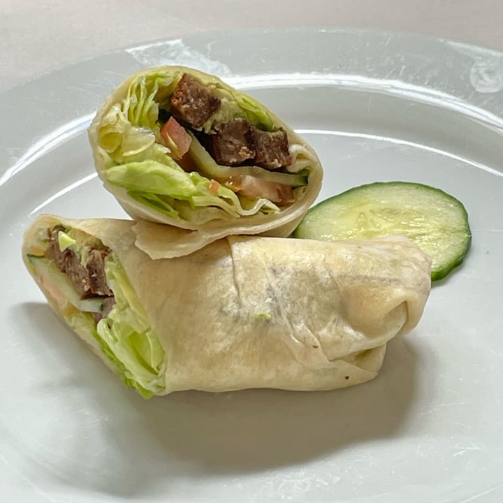 photo of Ceramic Cafe Vegan Wrap shared by @thehumblechickpea on  20 Oct 2021 - review