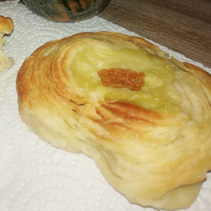 review photo of Almacén De La Plaza Vegan Factura Con Pastelera shared by @buki on 25 Feb 2021 - review