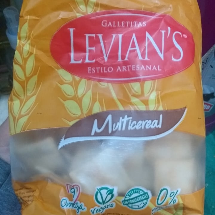 photo of Levian's Crackers multicereal shared by @valeveganlp on  01 Oct 2021 - review