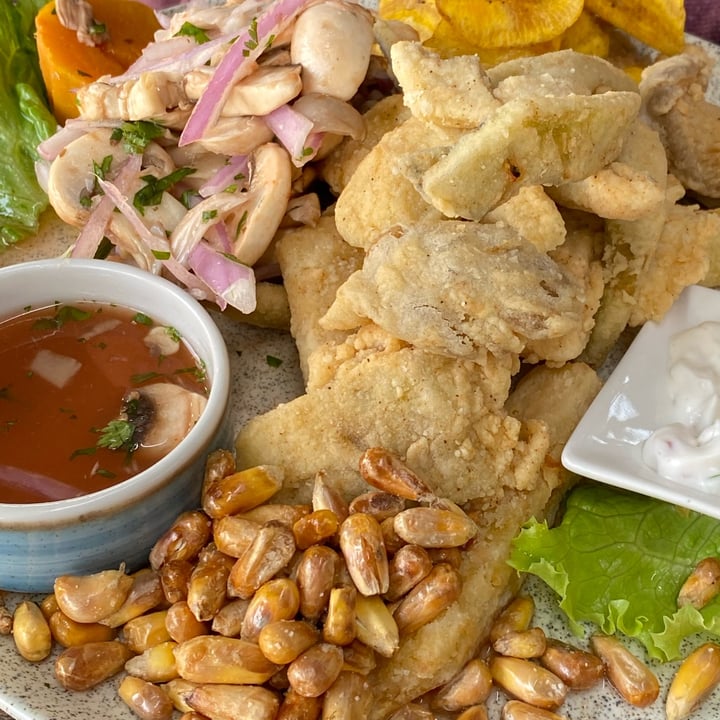 photo of El Chino Vegano Jalea mixta shared by @pachpam on  18 Nov 2022 - review