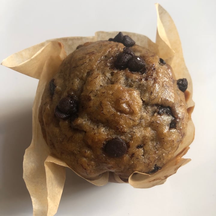 photo of Veganteria Muffin de plátano con chispas de chocolate shared by @arol on  08 Jun 2020 - review