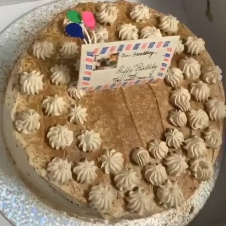 review photo of Sara Bakes Vegan Vegan Birthday Cake shared by @kritina on 28 Apr 2021 - review