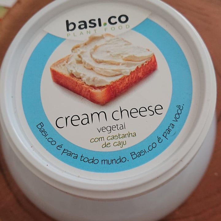 review photo of Basi.co Cream Cheese Vegetal shared by @veramanfredini on 10 May 2022 - review