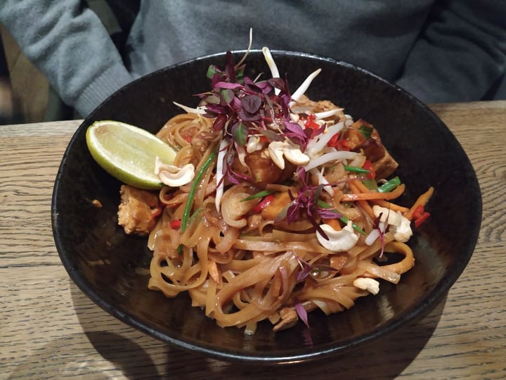 review photo of Farmacy Pad thaï shared by @sf on 07 Mar 2020 - review