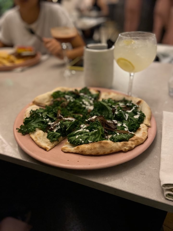 photo of Mudrá Pizza De Gírgolas shared by @batips on  15 Mar 2020 - review