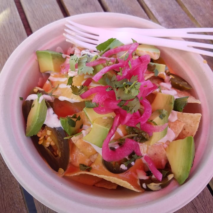 photo of Reverie Mobile Kitchen (Food Truck) Nachos Supreme shared by @ambularfortheanimals on  15 Jul 2018 - review
