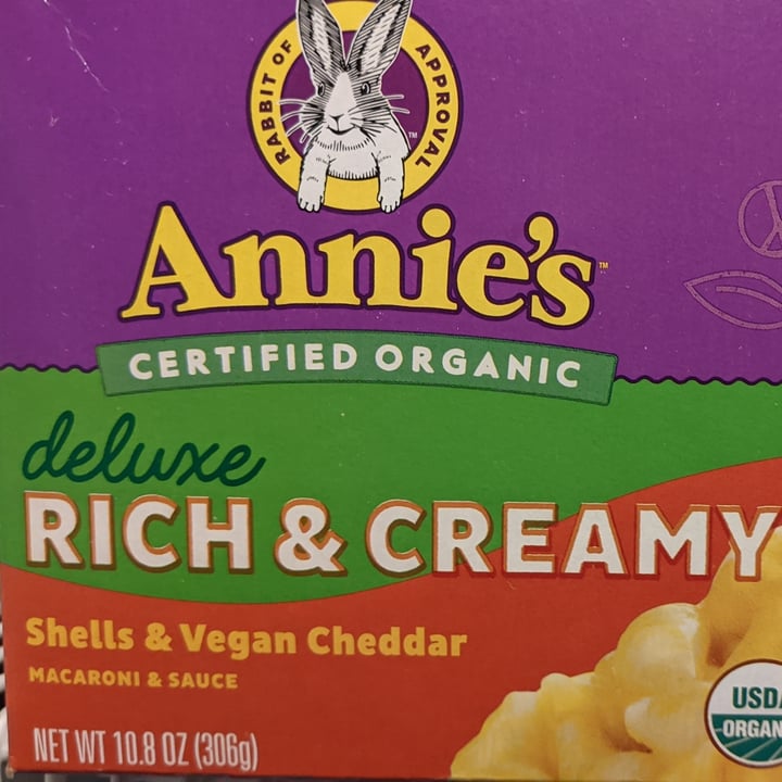 photo of Annie’s Deluxe Rich & Creamy Shells & Vegan Cheddar shared by @maltinej on  10 Jun 2021 - review