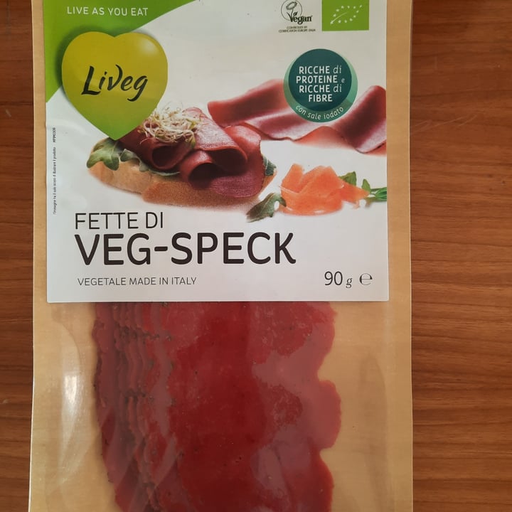 photo of Liveg Fette di veg-speck shared by @giugi on  15 Dec 2021 - review