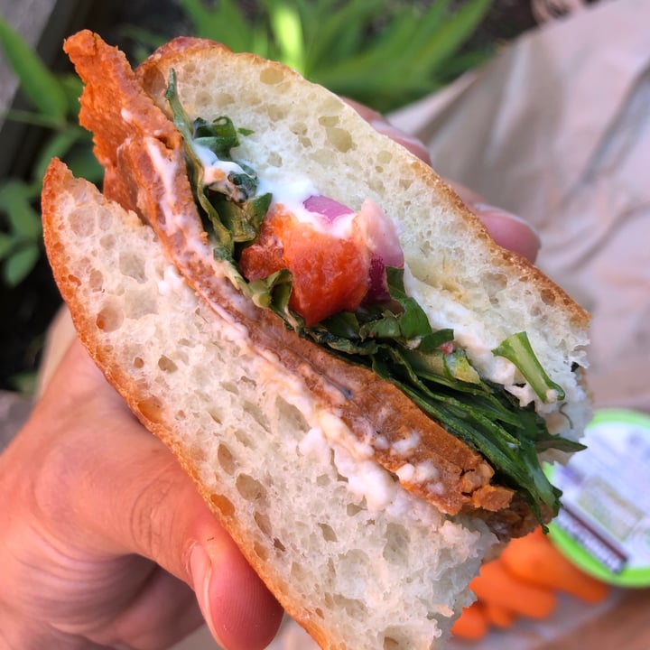 review photo of Whole Foods Market Voodoo Vegan Sandwich shared by @chloebieraugel on 27 Jul 2021 - review