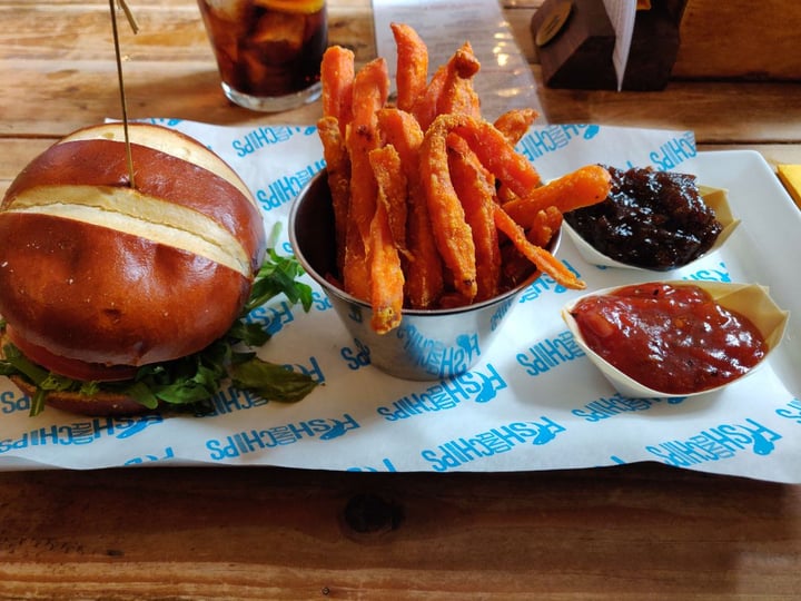 photo of The Greyhound Inn Vegan Burger shared by @thecheeyscamp on  03 Sep 2019 - review
