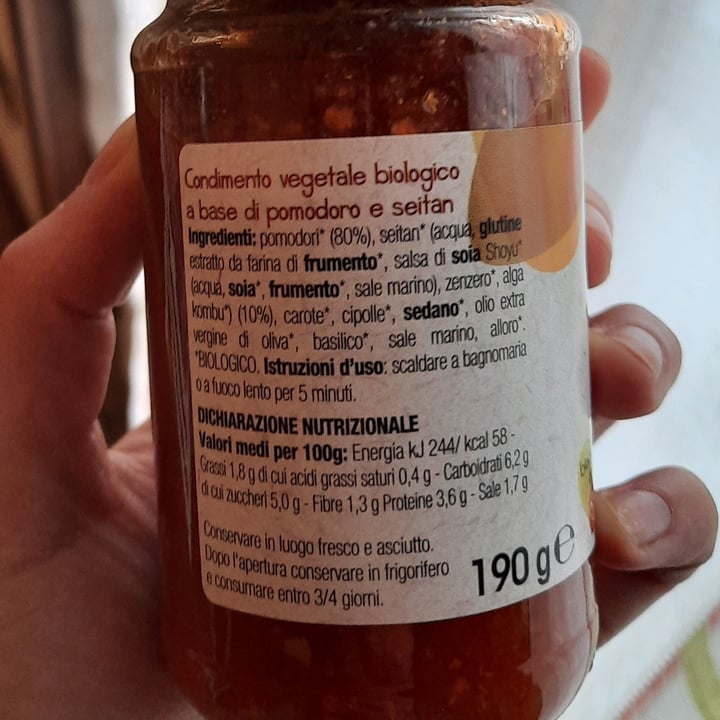 photo of Vivibio Ragù vegetale al seitan shared by @biotwins on  26 Dec 2021 - review