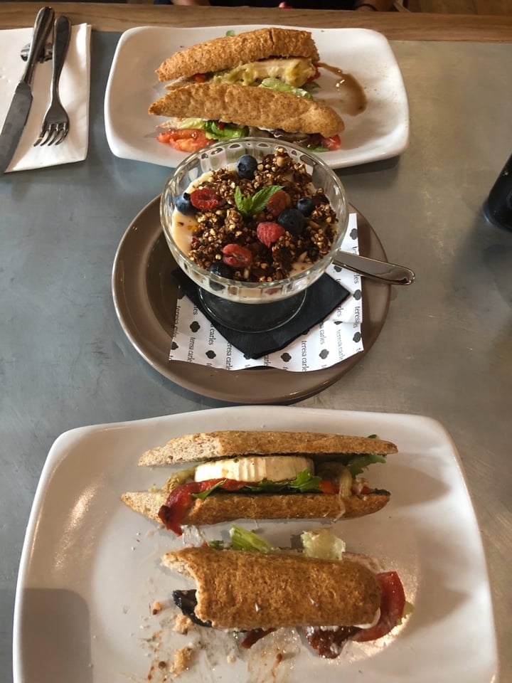review photo of Teresa Carles Veggie Portobello With Soy Mayo shared by @kthlnh15 on 24 Jan 2020 - review