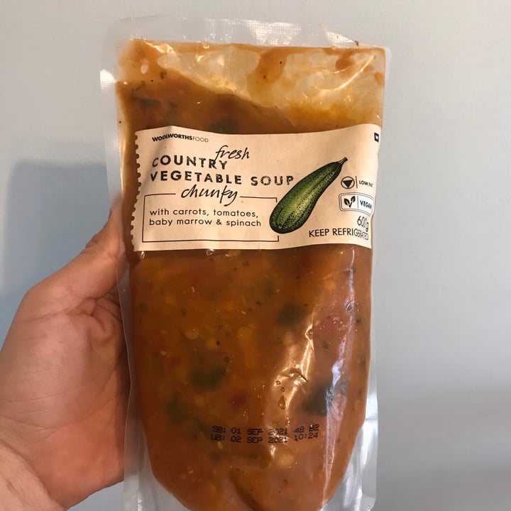 photo of Woolworths Food Fresh Country vegetable soup shared by @themissyb on  04 Sep 2021 - review