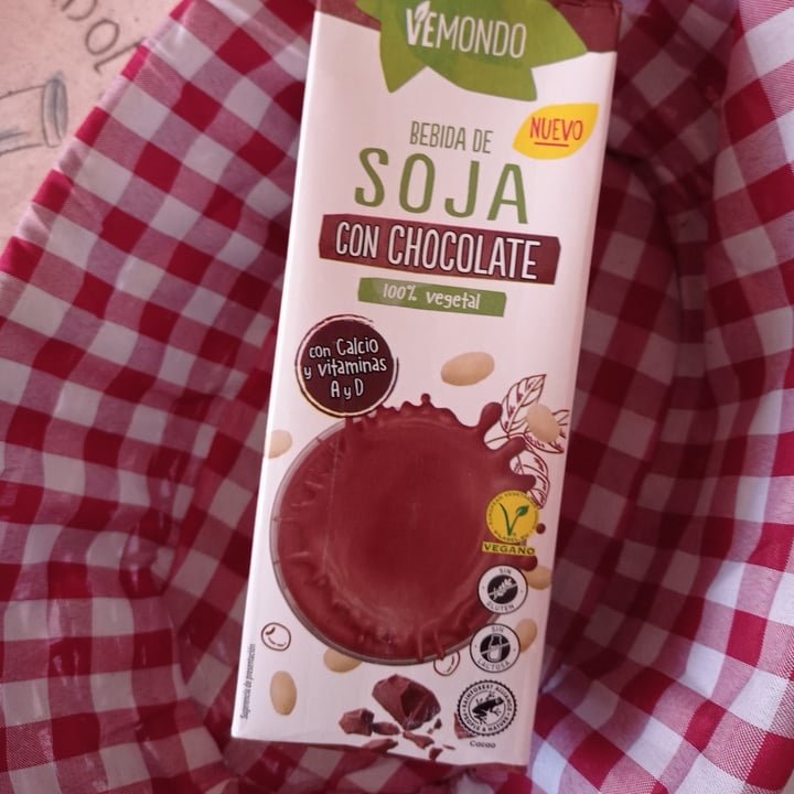 photo of Vemondo Bebida de soja con chocolate shared by @isabeletta on  20 May 2022 - review