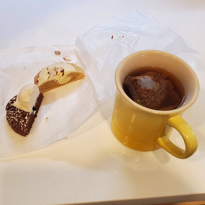 review photo of Bonus Bakery Bonus Cookie shared by @alistairjackson on 07 Nov 2022 - review