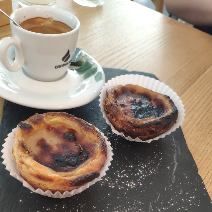 photo of DaTerra Baixa Pasteis de nata shared by @rosonero on  26 Apr 2022 - review