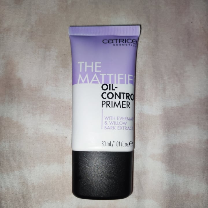 photo of Catrice Cosmetics primer oil control shared by @nella02 on  28 Jun 2022 - review