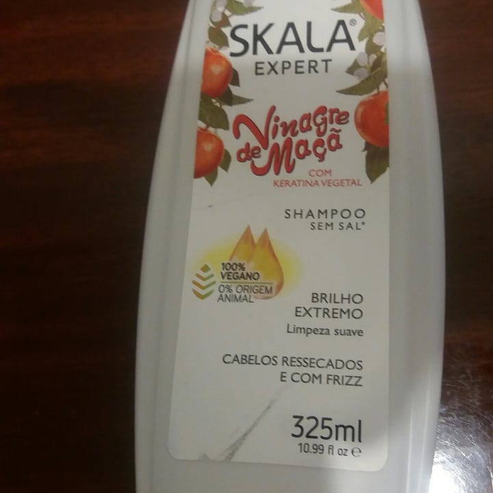 review photo of Skala shampoo shared by @paulareis on 11 May 2022 - review
