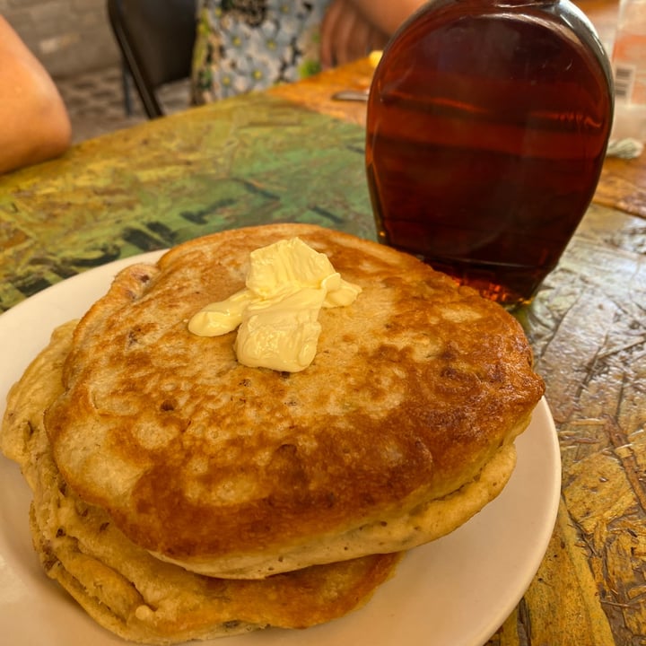 photo of Café Jardín Laureles Hot Cakes shared by @unidad-animal on  19 Jul 2020 - review