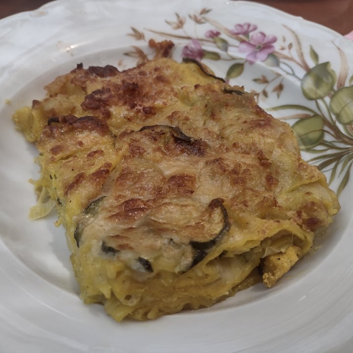 photo of La Schiscetteria Lasagne veg verdi shared by @valeriacinollo on  29 May 2022 - review