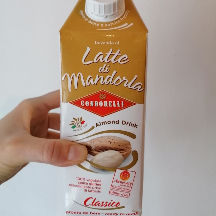 photo of Condorelli Latte di mandorla shared by @giulygreen on  04 Apr 2022 - review
