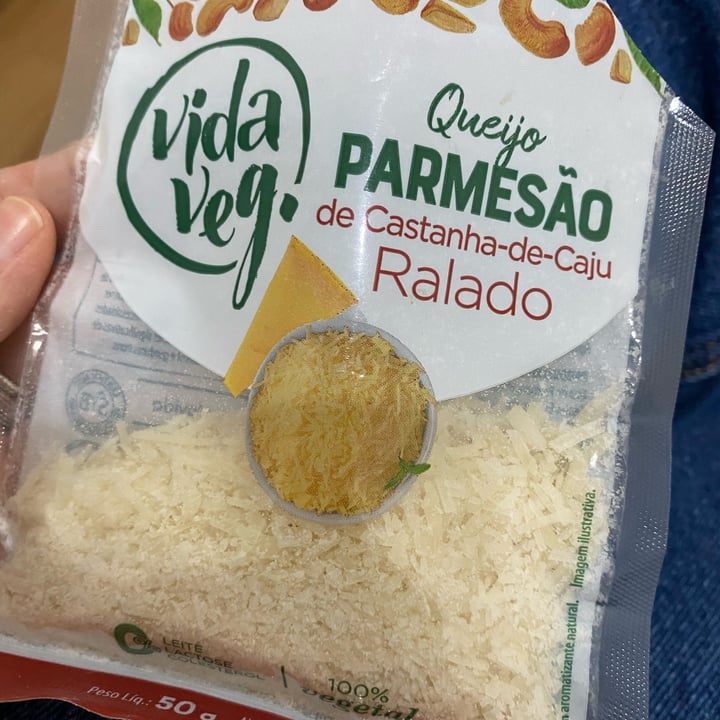 photo of Vida Veg Queijo Parmesão de Castanha de Caju - Ralado shared by @cristianesalles on  26 Sep 2022 - review