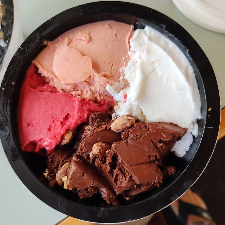 review photo of Mamuschka Helado Vegano shared by @agustin-alvarez on 15 Nov 2022 - review