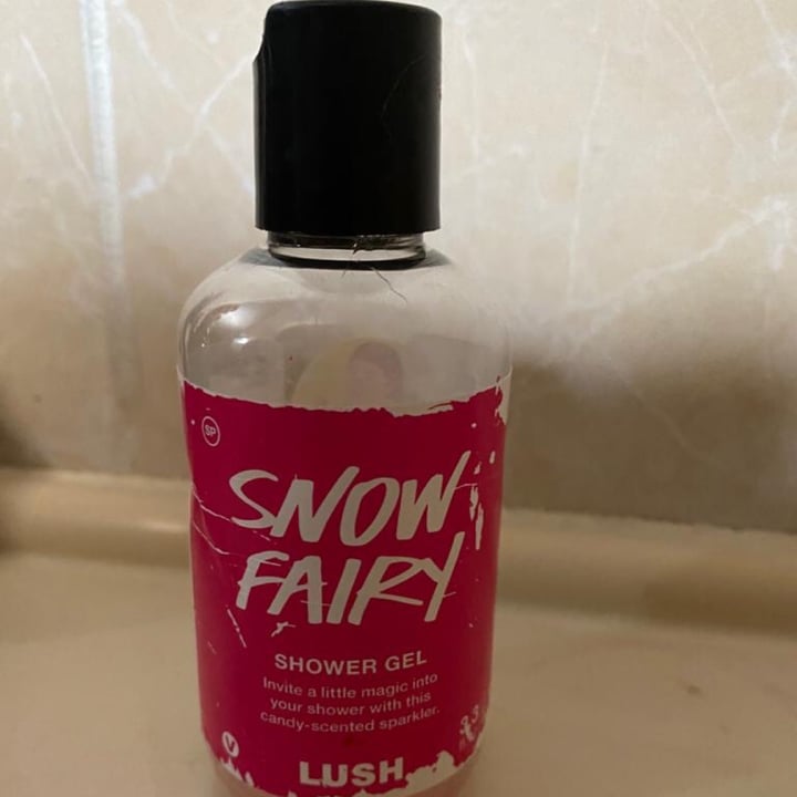 photo of LUSH Fresh Handmade Cosmetics Snow Fairy Shower Gel shared by @anamayuocj on  06 Sep 2020 - review