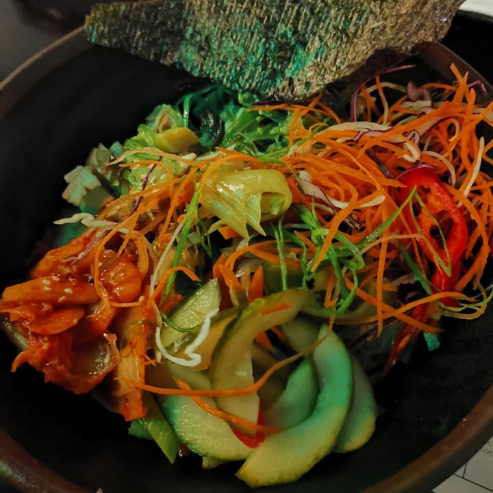 photo of Kuya Asian Pub Bibimbap Korean Rice Bowl shared by @lukasser on  02 Mar 2022 - review