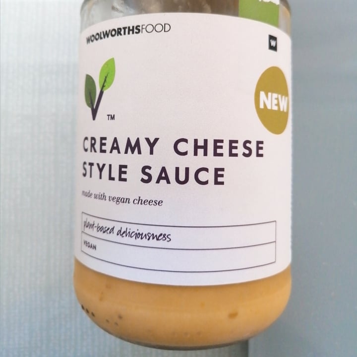 photo of Woolworths Food Cheesy Pasta sauce shared by @jennalennn on  26 May 2021 - review