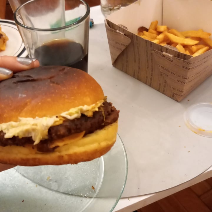 review photo of Vegan Box Vegan Mac shared by @laritacaplan on 10 May 2021 - review