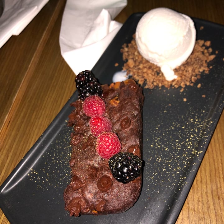 review photo of Plantasia chocolate lava cake shared by @susylhoist on 12 Jul 2022 - review