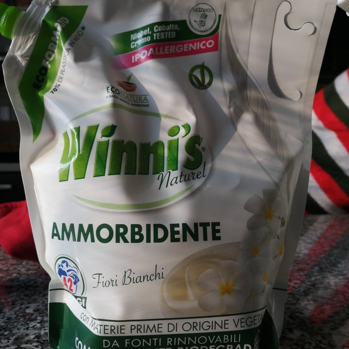 review photo of Winni's Naturel Ammorbidente ai fiori bianchi shared by @giacomo84 on 18 Apr 2021 - review