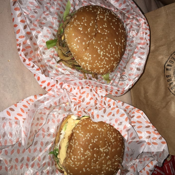 review photo of Gorilla Vegan Burger PIRA Mico Melt shared by @paivalucasx on 10 Apr 2022 - review