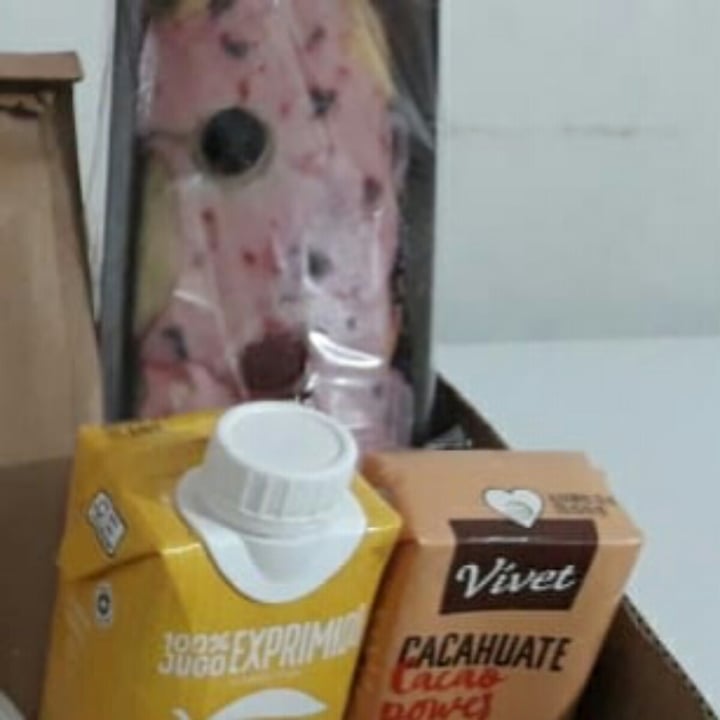 review photo of Vegan Pash Budin De Vainilla Y Frutos Rojos shared by @luliandreani on 14 Jul 2020 - review