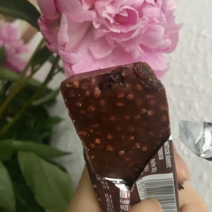 photo of NOMO Fruit & crunch choc bar shared by @nicolex on  01 Jul 2021 - review