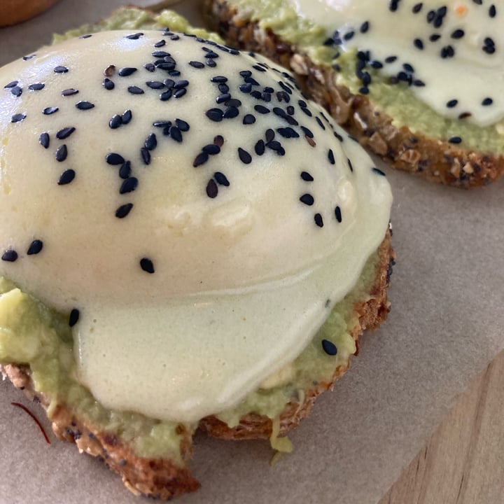review photo of Frutas Prohibidas Huevos Venedict shared by @asiayportia on 20 Jul 2022 - review