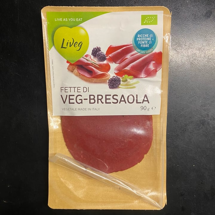 photo of Liveg Fette di veg-bresaola shared by @michemme on  10 May 2022 - review