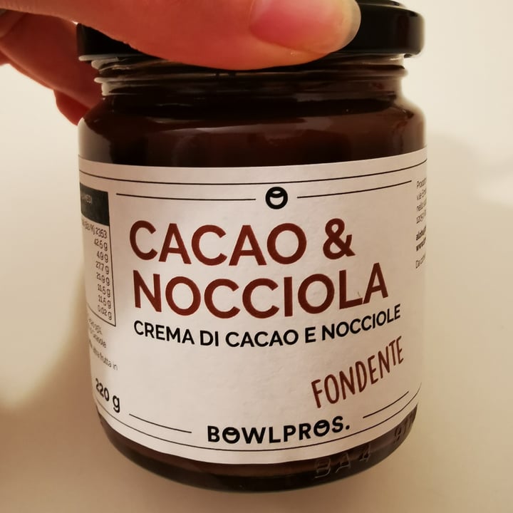 photo of Bowlpros Crema cacao e nocciola fondente shared by @lilolula on  04 Oct 2021 - review