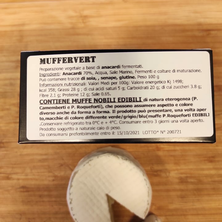 photo of Il CashewFicio Muffervert shared by @thekindseed on  30 Aug 2021 - review
