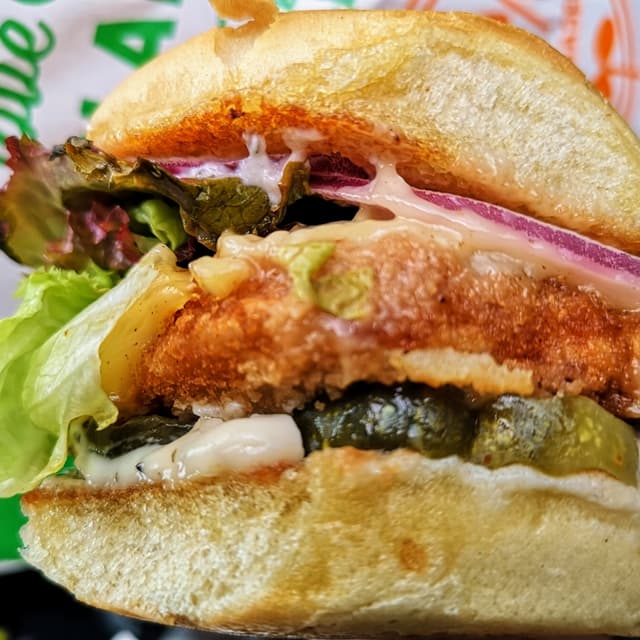 Photo of the dish “Crispy Chik'n Burger”