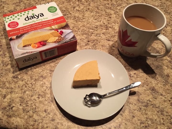 photo of Daiya Pumpkin Spice Cheezecake shared by @vicucha15 on  07 Sep 2019 - review