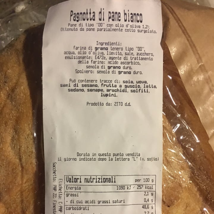 photo of Vemondo  Pagnotta di pane bianco shared by @pimlico83 on  08 Dec 2021 - review