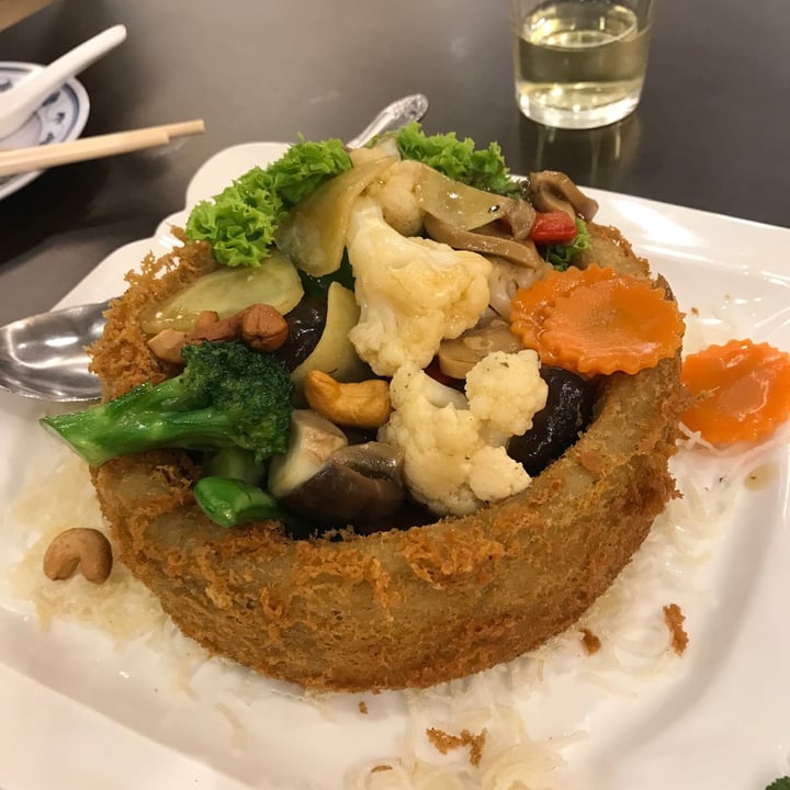 photo of Greenland Vegetarian Restaurant Yam Ring & Fragrant Vegetables shared by @applepancakes on  20 Aug 2020 - review