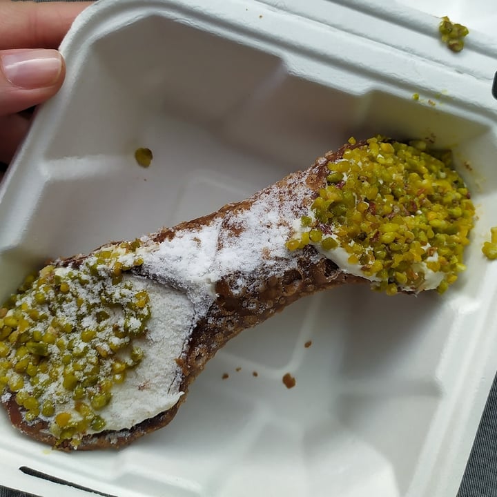 photo of O Grin Cannolo shared by @federicajackdanieles on  29 Sep 2022 - review