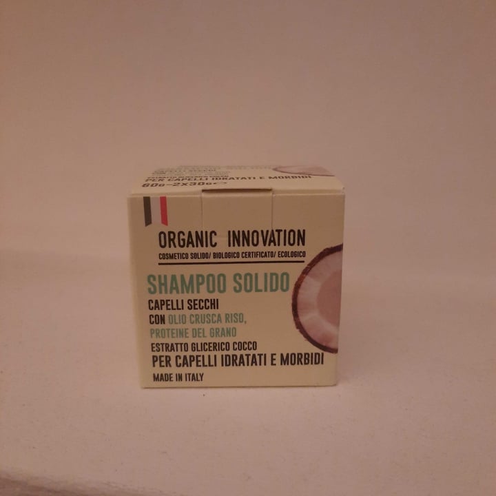 photo of Organic innovation Shampoo Solido shared by @michellestella on  04 Oct 2022 - review