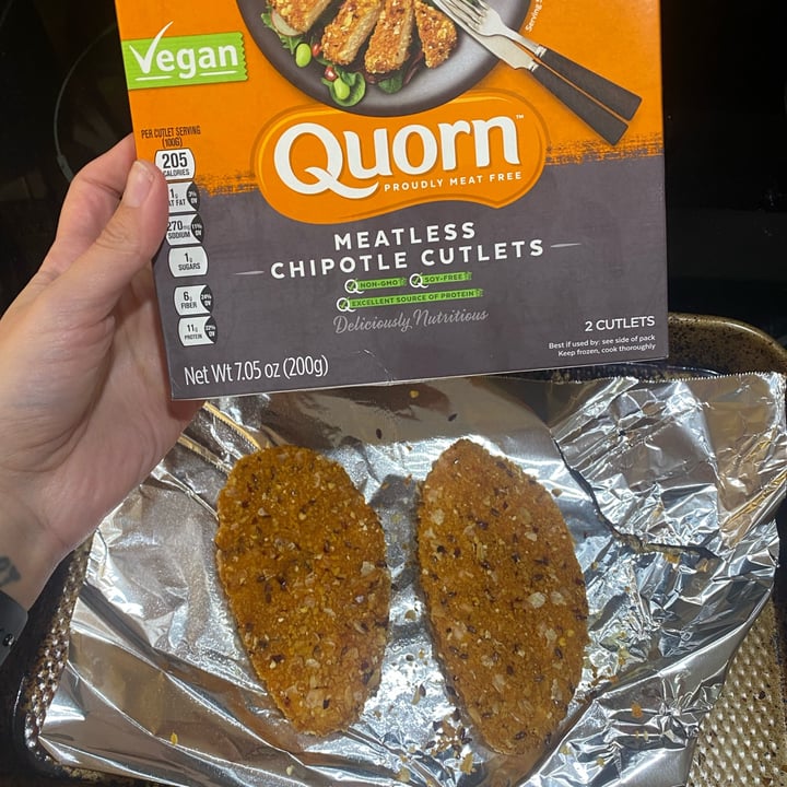 photo of Quorn Meatless chipotle Cutlets shared by @hnmk on  30 Jan 2022 - review